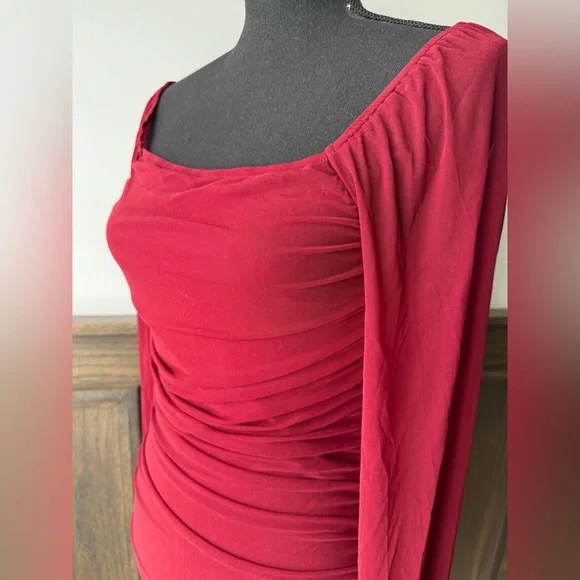 Elegan Darkt Red Long Sleeve Ruched Bodycon Dress Medium NWT - Picture 5 of 7